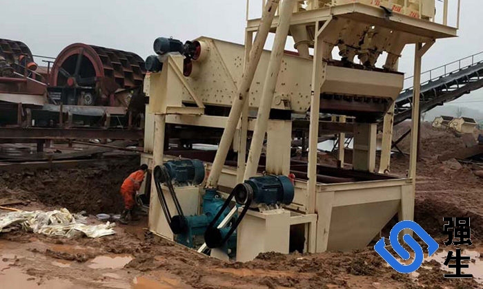 四川細沙回收機使用現場(實景拍攝) 四川細沙回收機使用現場(實景拍攝)